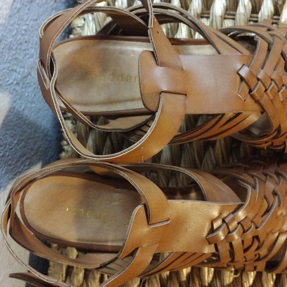 Madden Girl Chunky Heel Sandals - Picture 3 of 4